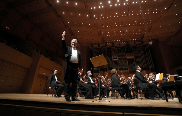 Philharmonia Orchestra of Athens<br>Byron Fidetzis