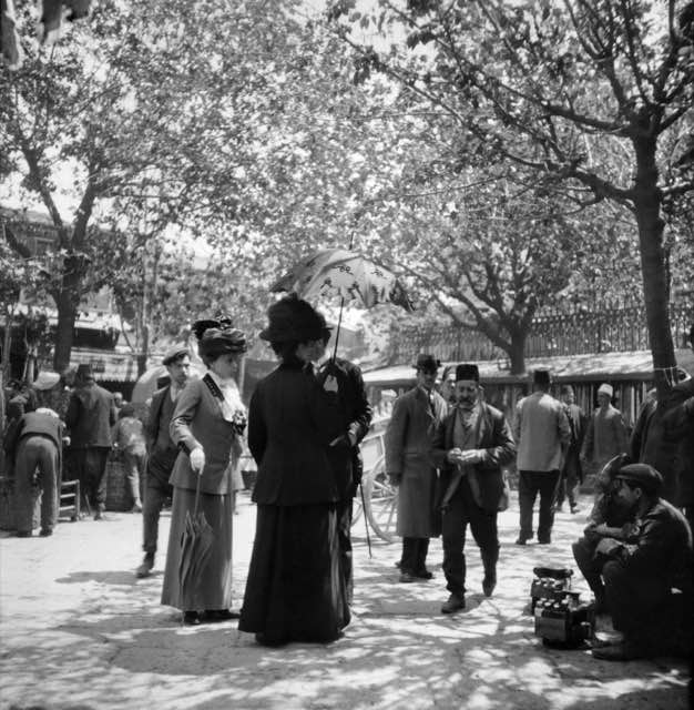 SMYRNA 1900, Courtesy, Pierre de Gigord