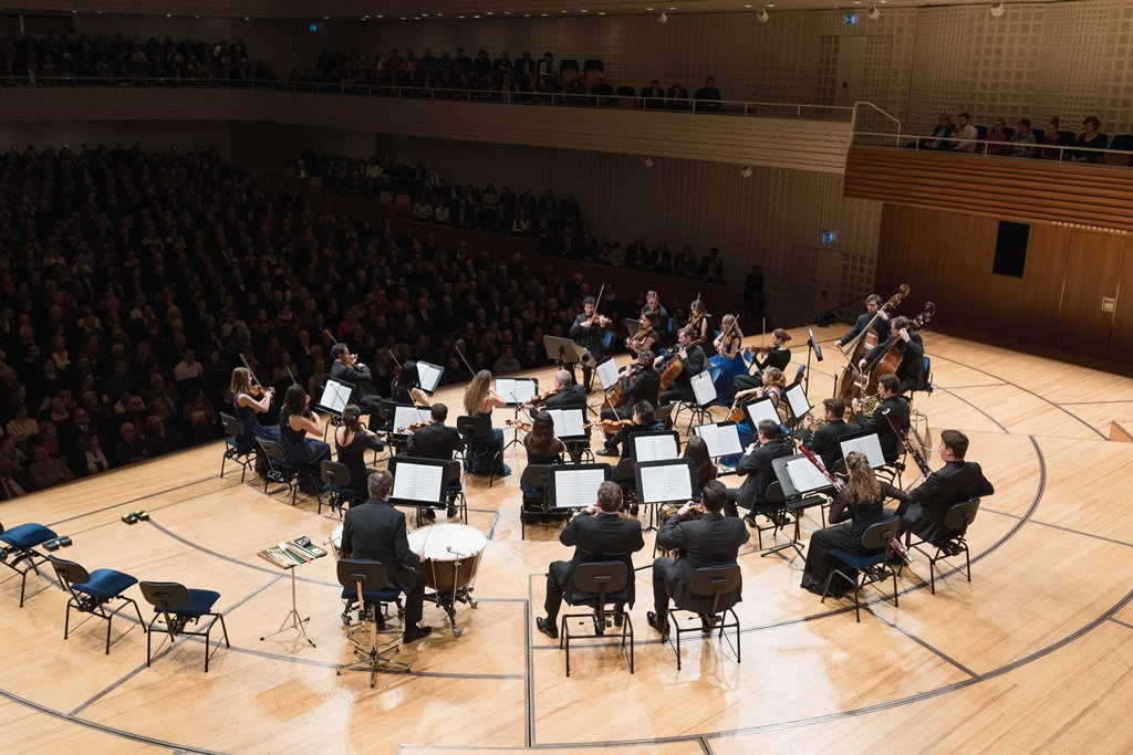 Festival Strings Lucerne cDYulov