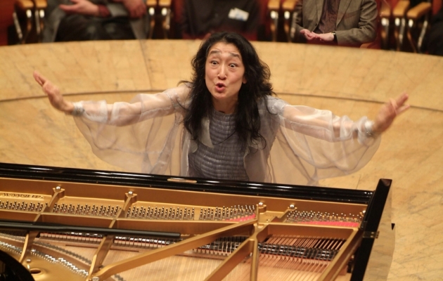 Piano Masters: Mitsuko Uchida