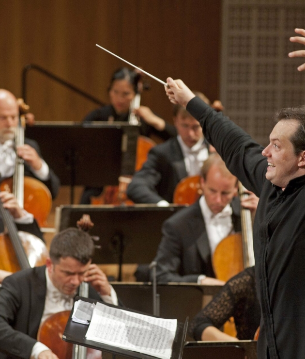 Music to Watch Ο Andris Nelsons διευθύνει την Ορχήστρα Concertgebouw του Άμστερνταμ