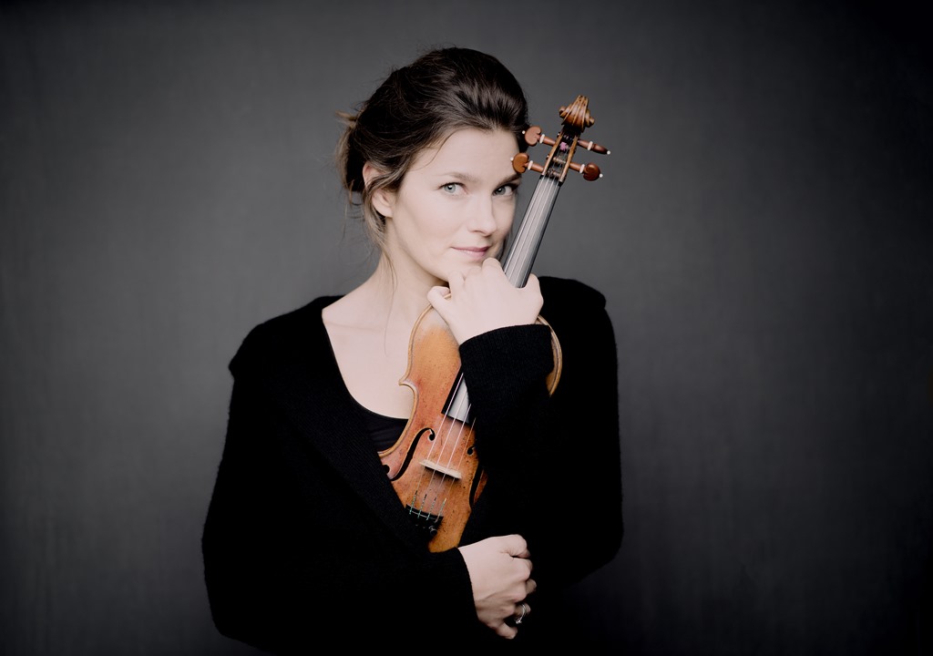 Janine Jansen Photo: Marco Borggreve