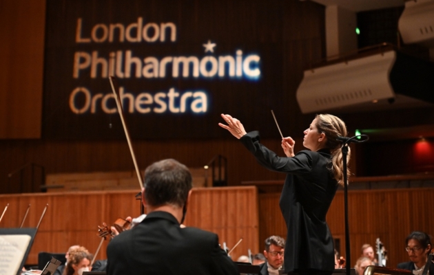 London Philharmonic Orchestra<br>Karina Canellakis