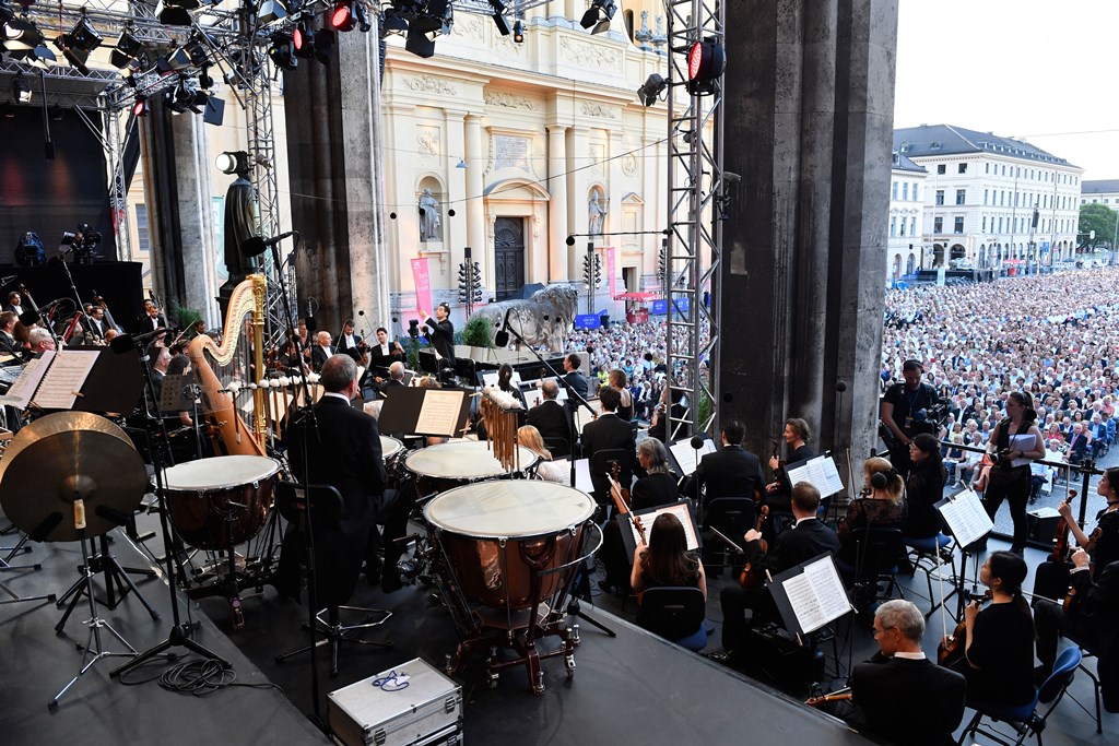 Klassik am OdeonsplatzANDRÉS OROZCO-ESTRADAFoto: Marcus Schlaf, 09.07.2023